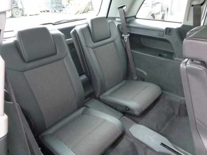 2010 Vauxhall Zafira 1.6i 5dr image 9
