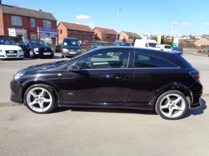 2011 Vauxhall Astra 1.8i VVT SRi 3dr image 5
