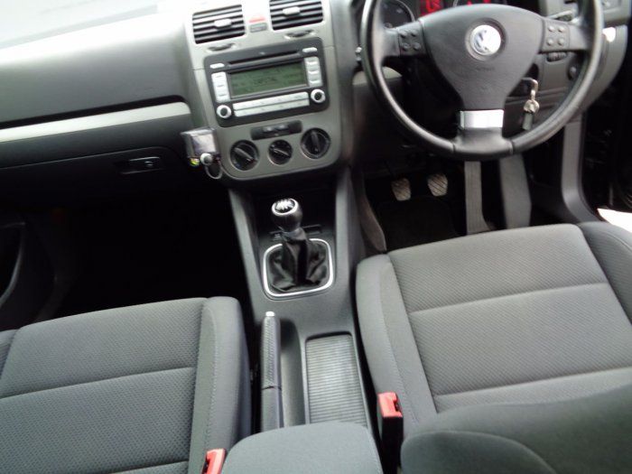 2008 Volkswagen Golf 1.9 TDI 5dr image 7