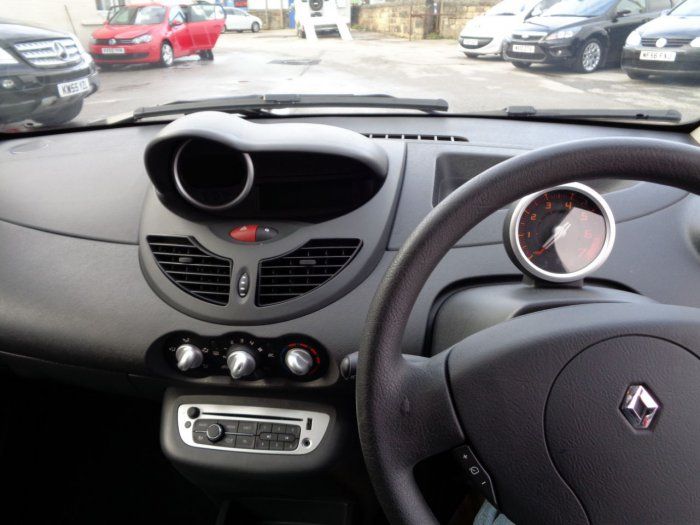 2013 Renault Twingo 1.2 16V 3dr image 7
