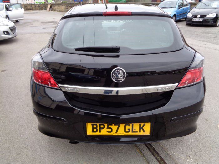 2007 Vauxhall Astra 1.9 CDTi 8V SXi 3dr image 5
