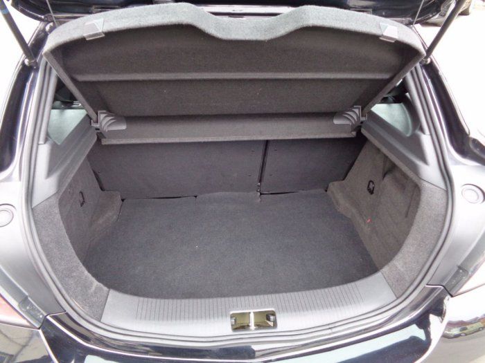 2007 Vauxhall Astra 1.9 CDTi 8V SXi 3dr image 9