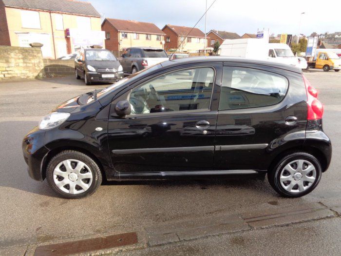 2010 Peugeot 107 1.0 Urban 5dr image 3