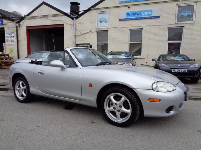 2003 Mazda MX-5 1.8i 2dr image 1