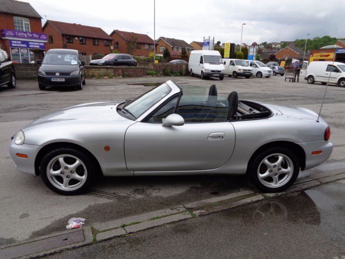 2003 Mazda MX-5 1.8i 2dr image 3