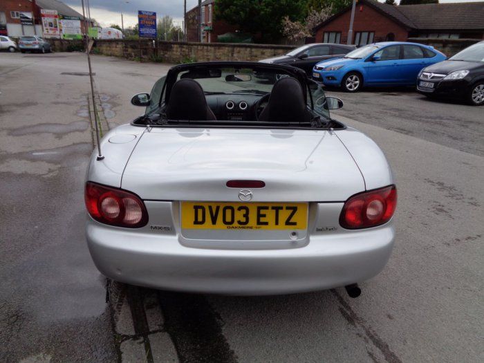 2003 Mazda MX-5 1.8i 2dr image 4