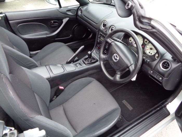 2003 Mazda MX-5 1.8i 2dr image 7