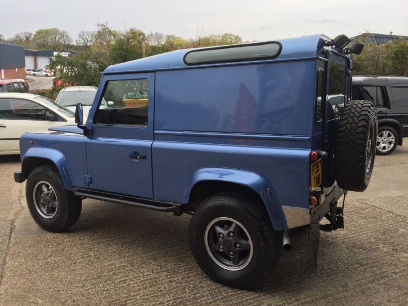 1996 Land Rover Defender 90 County HT TDI image 4