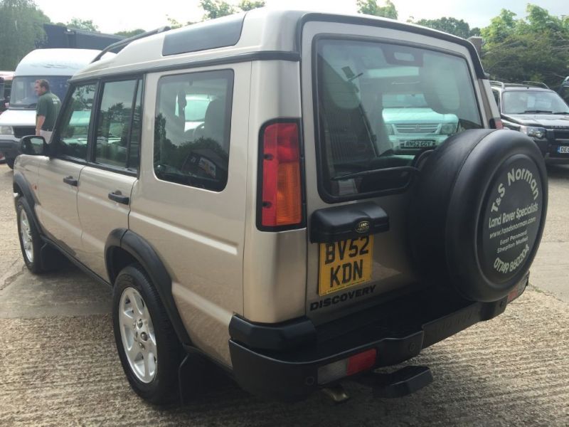 2002 Land Rover Discovery TD5 ES image 3