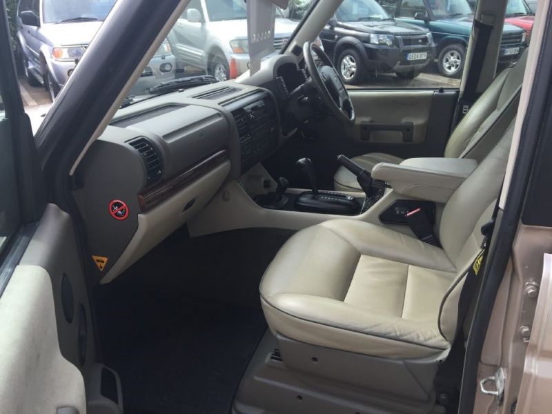 2002 Land Rover Discovery TD5 ES image 6