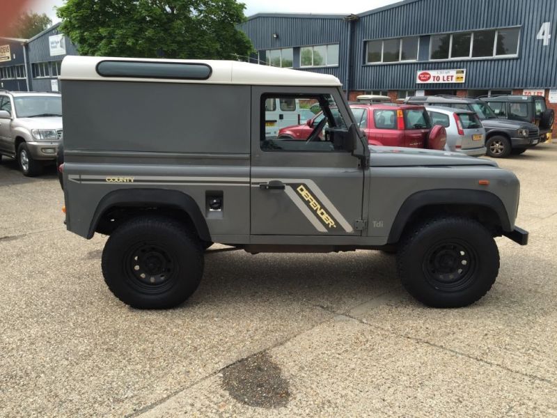 1993 Land Rover Defender 90 200TDI image 3