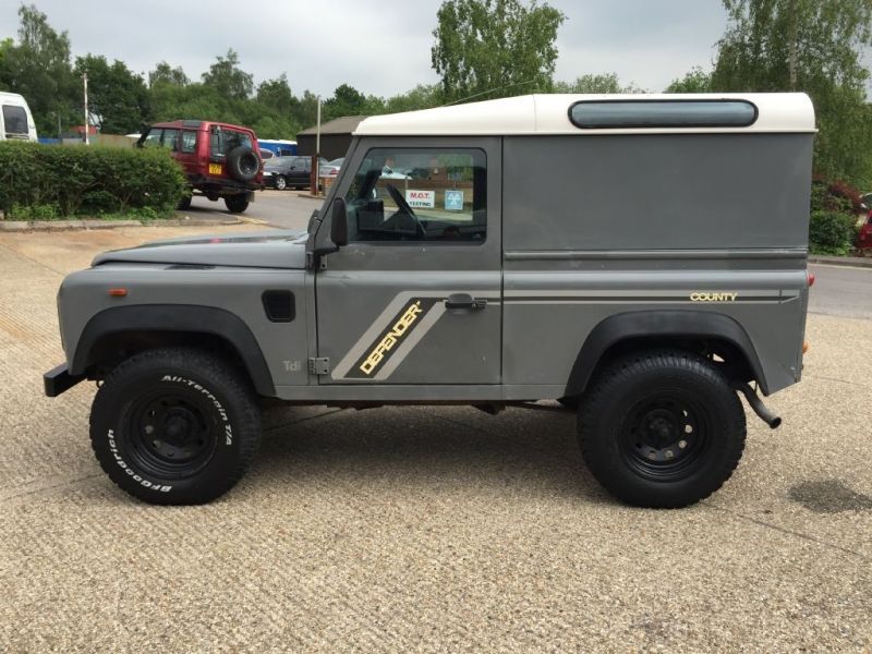 1993 Land Rover Defender 90 200TDI image 4