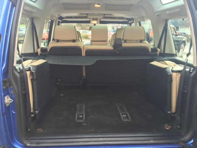2002 Land Rover Discovery TD5 ES image 9
