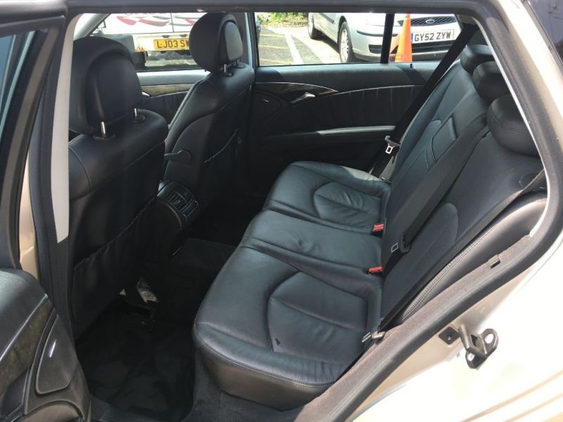 2005 Mercedes E220 CDI Avantgarde image 7