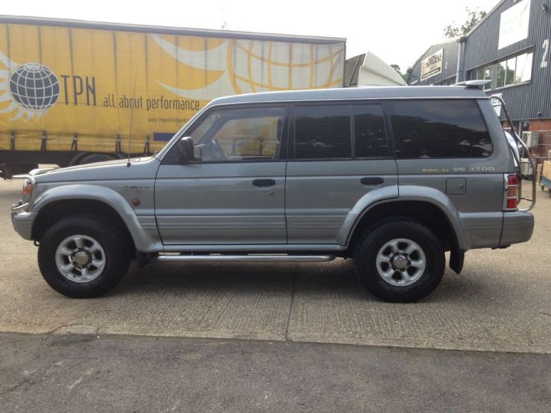 1994 Mitsubishi Shogun GLS V6 24V LWB image 5