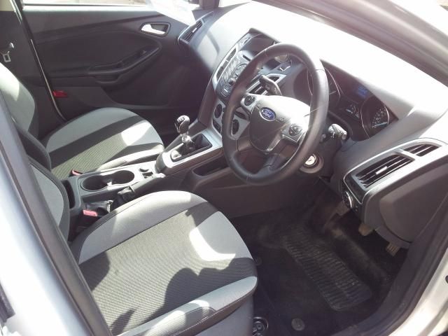 2013 Ford Focus 1.0 Zetec 5d image 3