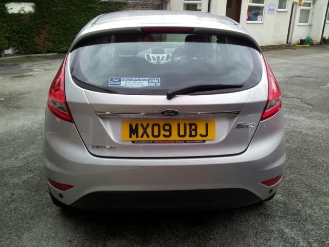 2009 Ford Fiesta 1.4 Zetec 16V 5d image 4