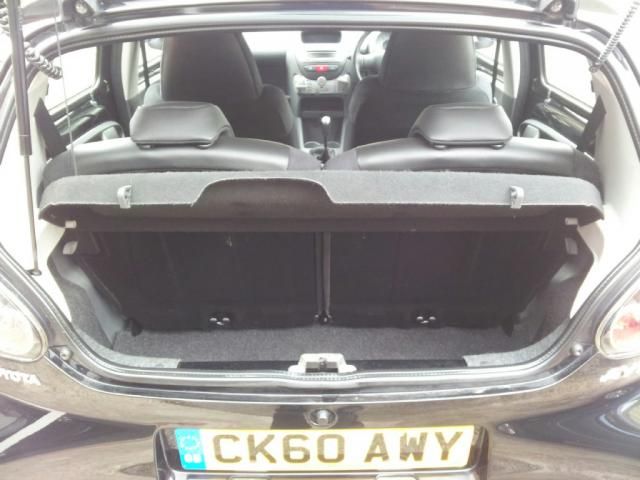 2010 Toyota Aygo 1.0 VVT-I 5d image 9