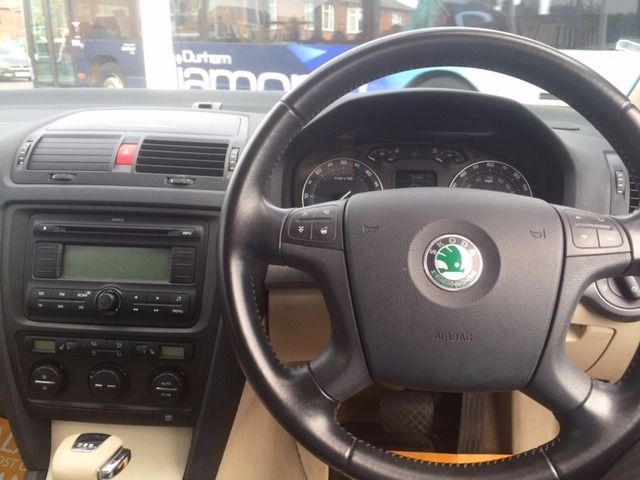 2008 Skoda Octavia 1.9 TDI 5d image 3