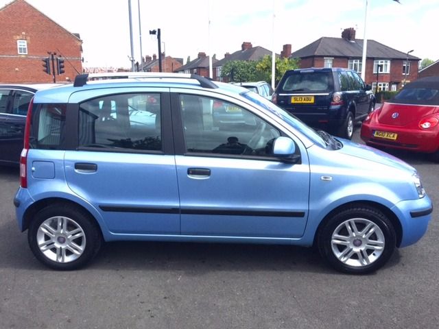 2010 Fiat Panda 1.2 5d image 2