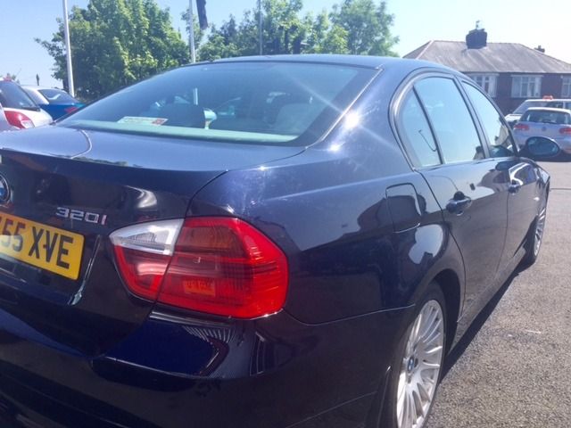 2005 BMW 3 Series 2.0 320I SE 4d image 3