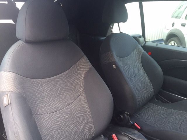 2004 MINI Convertible 1.6 ONE 2d image 4