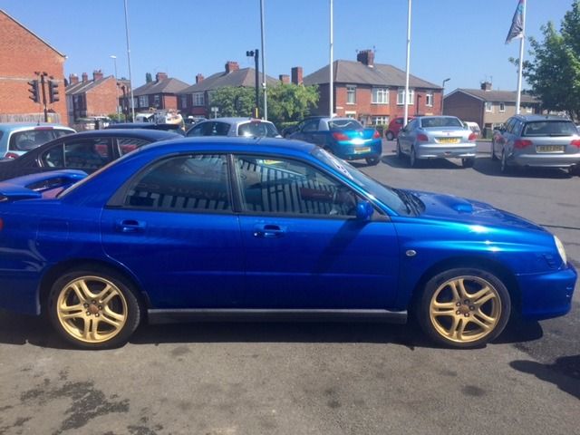 2001 Subaru Impreza 2.0 WRX TURBO AWD 4d image 2