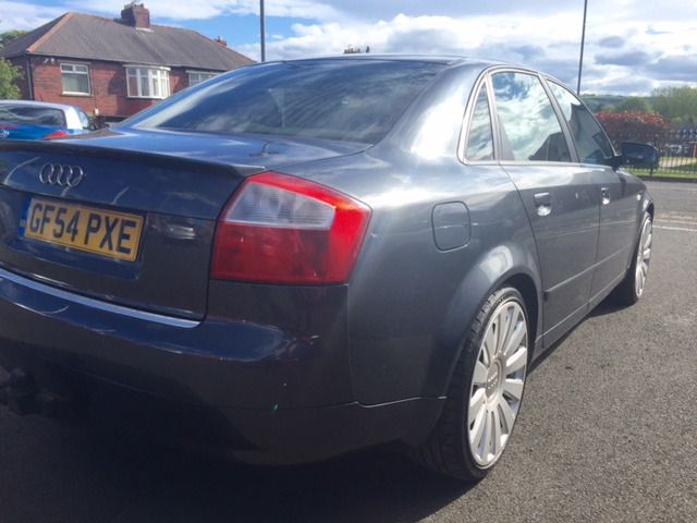2004 AUDI A4 1.9 TDI SE 4d image 3