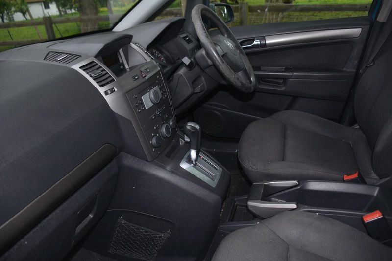 2006 Vauxhall Zafira 2.2I 16V image 10