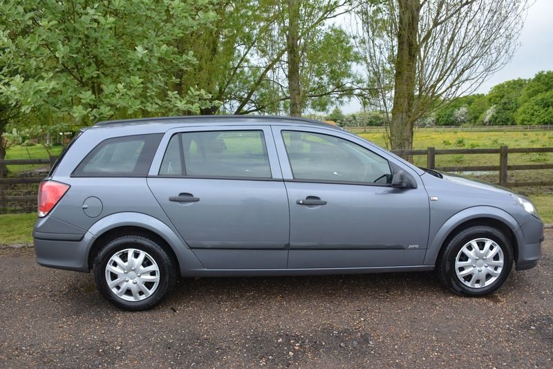 2006 Vauxhall Astra 1.3CDTI 16V image 2