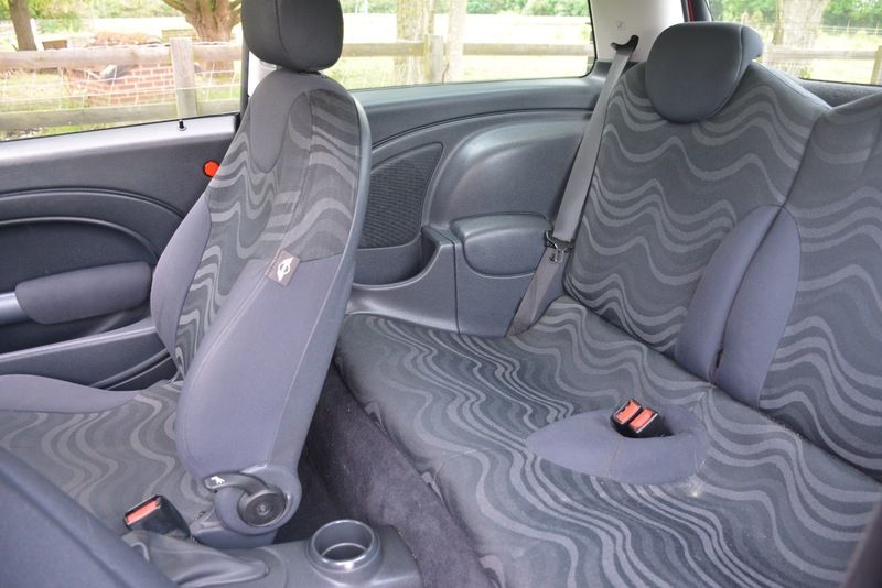 2004 MINI One 1.6I 16V image 7