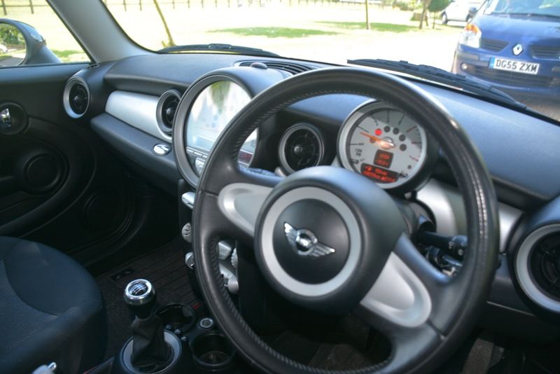 2007 MINI Cooper D 1.6 D image 8