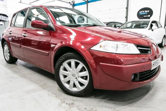 2008 Renault Megane 1.9 DCI 5d image 3