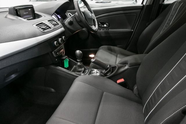 2013 Renault Megane 1.5 DCI S/S 5d image 9