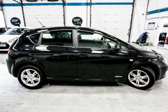 2012 Seat Leon 1.6 CR TDI 5d image 4