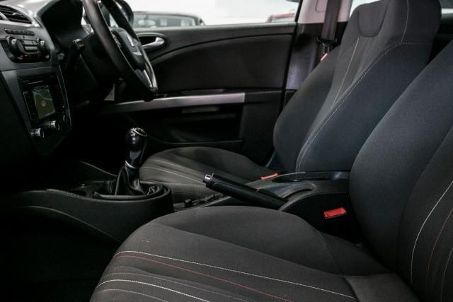 2012 Seat Leon 1.6 CR TDI 5d image 8