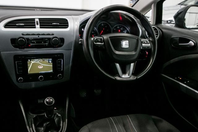 2012 Seat Leon 1.6 CR TDI 5d image 9