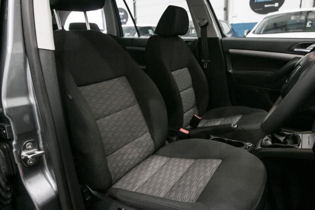 2013 Skoda Octavia 1.6 SE TDI CR 5d image 7