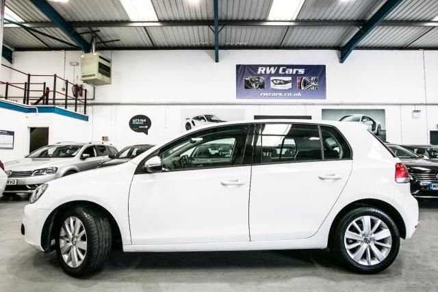 2012 Volkswagen Golf 2.0 TDI 5dr image 5