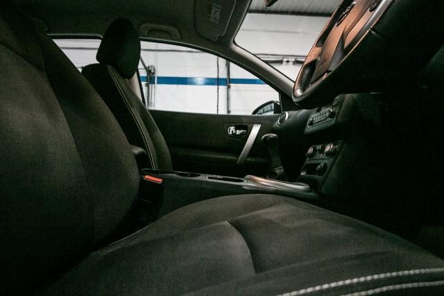 2013 Nissan Qashqai 1.6 5d image 6