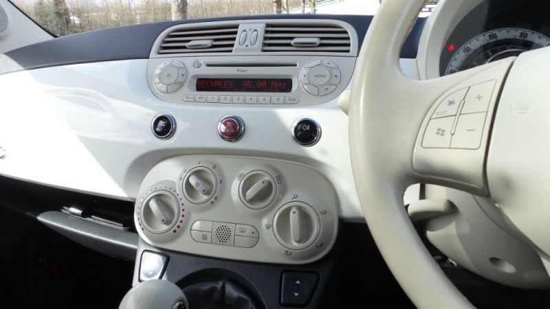 2012 Fiat 500 1.2 Lounge 3dr image 8