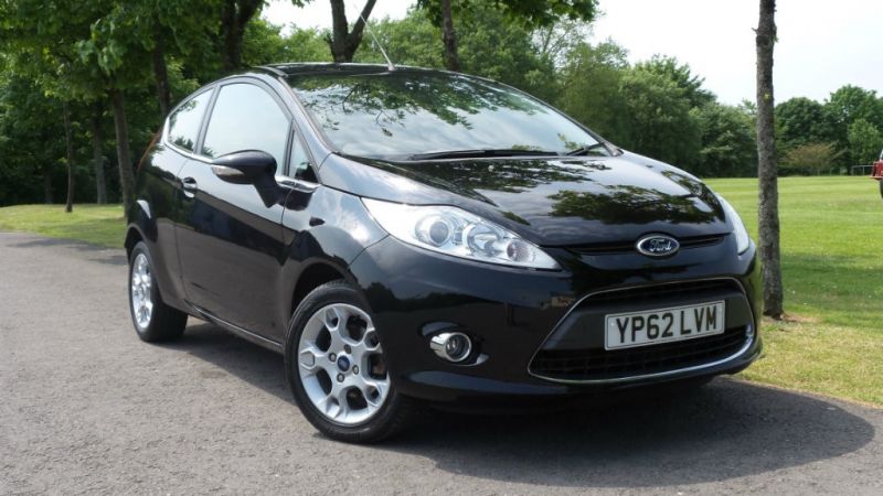 2012 Ford Fiesta Zetec 3dr image 1