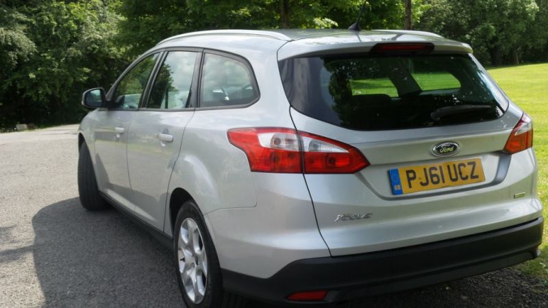 2011 Ford Focus TDCi Edge 5dr image 3