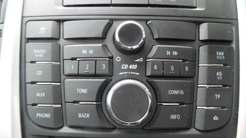 2011 Vauxhall Astra CDTi 16v SRi 5dr image 8