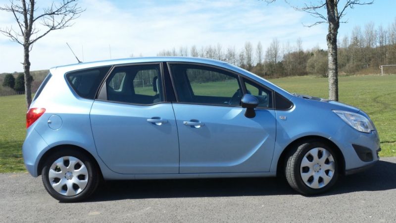 2013 Vauxhall Meriva CDTi 16v 5dr image 3