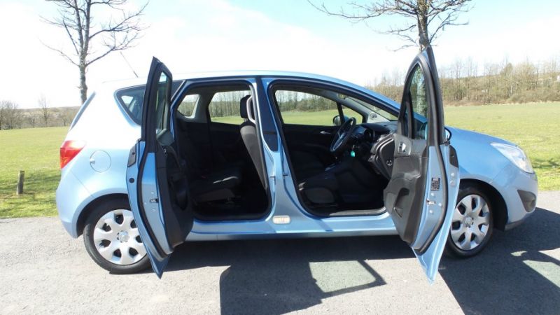 2013 Vauxhall Meriva CDTi 16v 5dr image 7