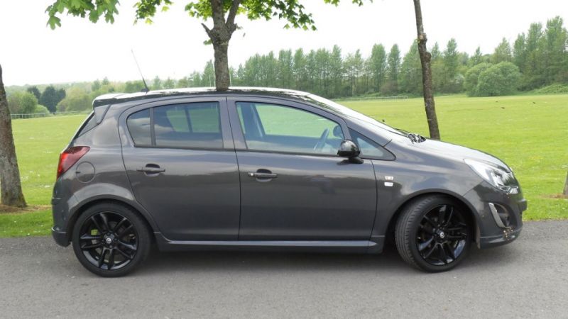 2013 Vauxhall Corsa 1.2 i 16v 5dr image 3