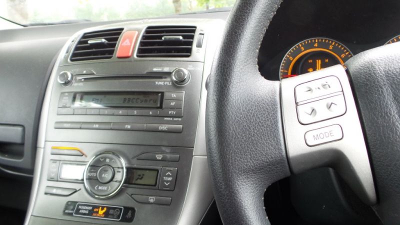 2009 Toyota Auris V-Matic TR 5dr image 9
