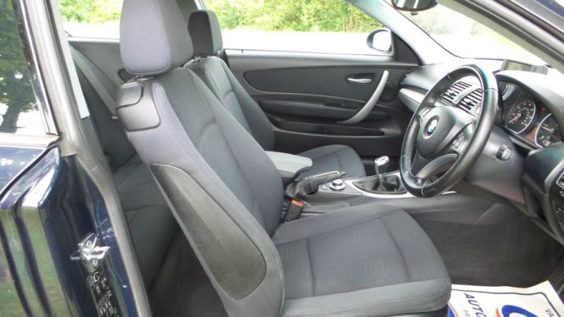 2007 BMW 118d 1 Series SE 3dr image 6