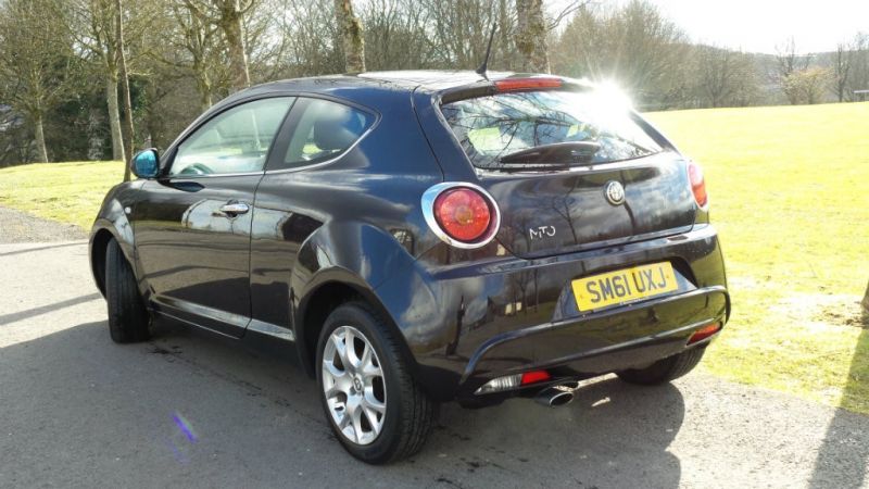 2011 Alfa Romeo Mito 3dr image 5